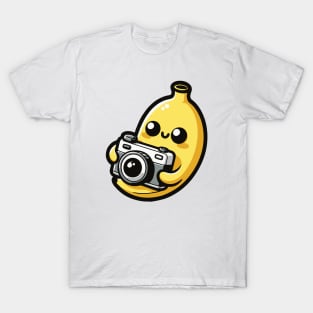 Banana-rama Photography - Cute banana taking picture T-Shirt